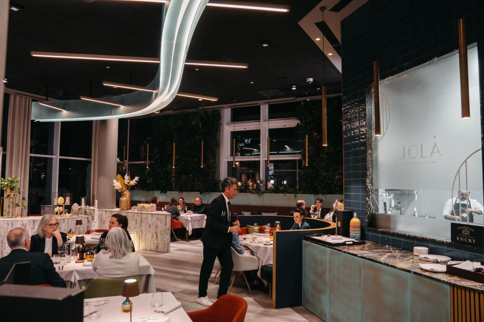 J44 Lifestyle Hotel Lido di Jesolo Luaran gambar Restaurant NOLÀ